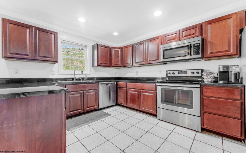 160 Auburn Drive, Morgantown, West Virginia 26501, 3 Bedrooms Bedrooms, 6 Rooms Rooms,2 BathroomsBathrooms,Single Family Detached,For Sale,Auburn,10158971