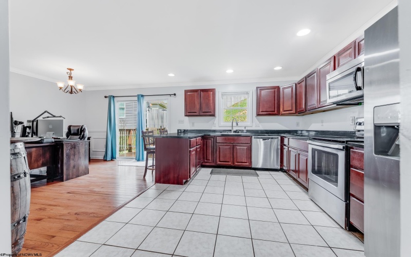 160 Auburn Drive, Morgantown, West Virginia 26501, 3 Bedrooms Bedrooms, 6 Rooms Rooms,2 BathroomsBathrooms,Single Family Detached,For Sale,Auburn,10158971