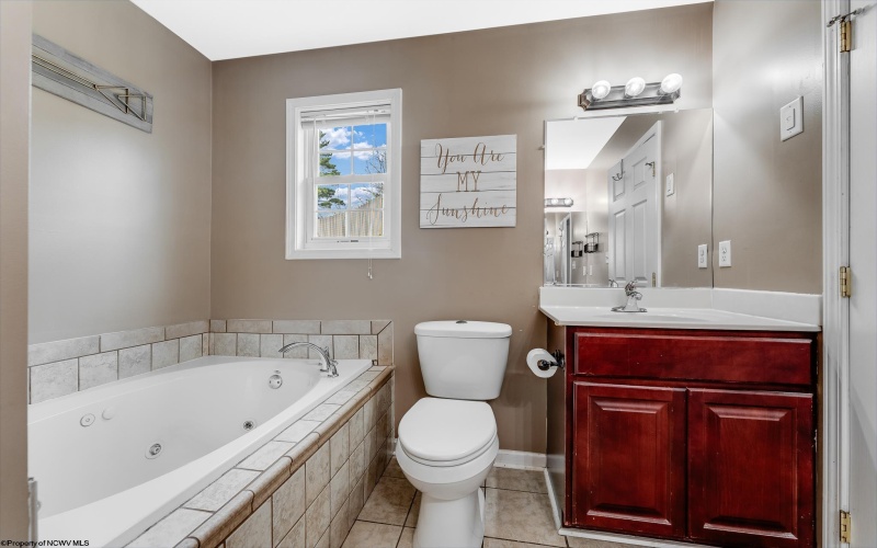 160 Auburn Drive, Morgantown, West Virginia 26501, 3 Bedrooms Bedrooms, 6 Rooms Rooms,2 BathroomsBathrooms,Single Family Detached,For Sale,Auburn,10158971