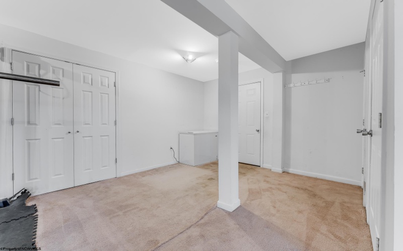 160 Auburn Drive, Morgantown, West Virginia 26501, 3 Bedrooms Bedrooms, 6 Rooms Rooms,2 BathroomsBathrooms,Single Family Detached,For Sale,Auburn,10158971