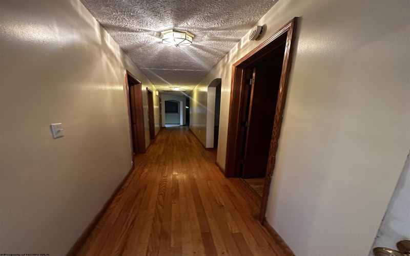 1445 River Avenue, Weston, West Virginia 26452, 3 Bedrooms Bedrooms, 6 Rooms Rooms,2 BathroomsBathrooms,Single Family Detached,For Sale,River,10158841