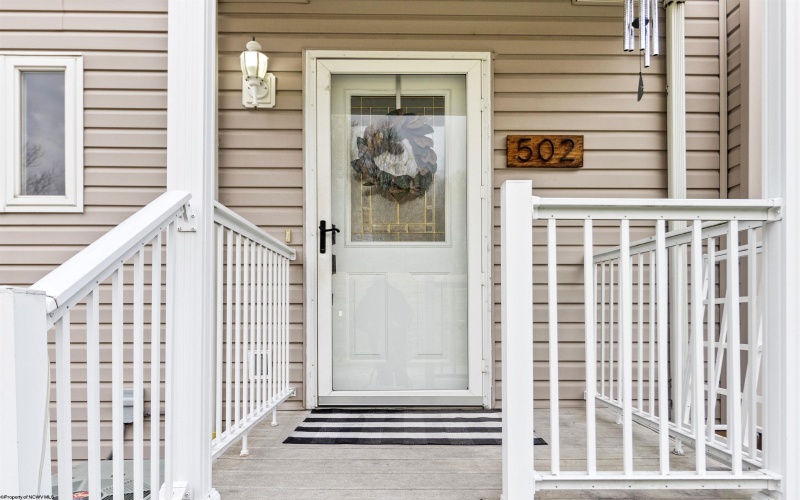 502 Pierpont Heights Drive, Morgantown, West Virginia 26508, 2 Bedrooms Bedrooms, 4 Rooms Rooms,2 BathroomsBathrooms,Single Family Attached,For Sale,Pierpont Heights,10158978