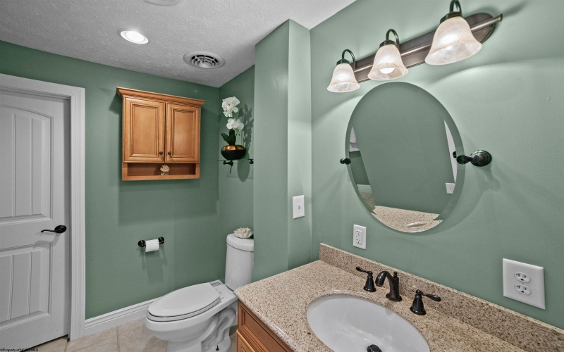 7401 Scottsdale Road, Fairmont, West Virginia 26554, 6 Bedrooms Bedrooms, 13 Rooms Rooms,7 BathroomsBathrooms,Single Family Detached,For Sale,Scottsdale,10159004