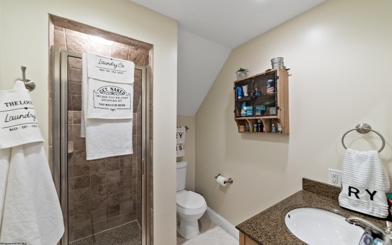 7401 Scottsdale Road, Fairmont, West Virginia 26554, 6 Bedrooms Bedrooms, 13 Rooms Rooms,7 BathroomsBathrooms,Single Family Detached,For Sale,Scottsdale,10159004