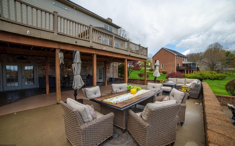 7401 Scottsdale Road, Fairmont, West Virginia 26554, 6 Bedrooms Bedrooms, 13 Rooms Rooms,7 BathroomsBathrooms,Single Family Detached,For Sale,Scottsdale,10159004