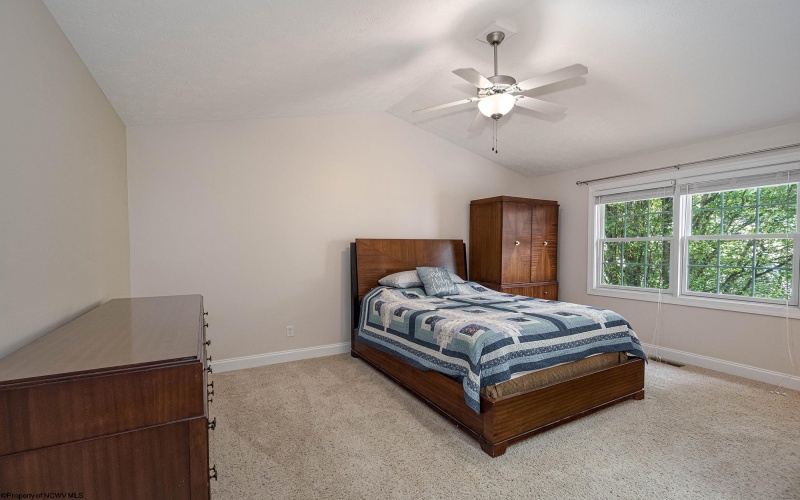 306 Villa View Drive, Morgantown, West Virginia 26505, 4 Bedrooms Bedrooms, 7 Rooms Rooms,4 BathroomsBathrooms,Single Family Attached,For Sale,Villa View,10158993
