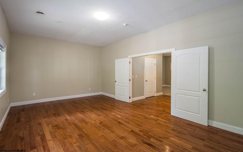 306 Villa View Drive, Morgantown, West Virginia 26505, 4 Bedrooms Bedrooms, 7 Rooms Rooms,4 BathroomsBathrooms,Single Family Attached,For Sale,Villa View,10158993
