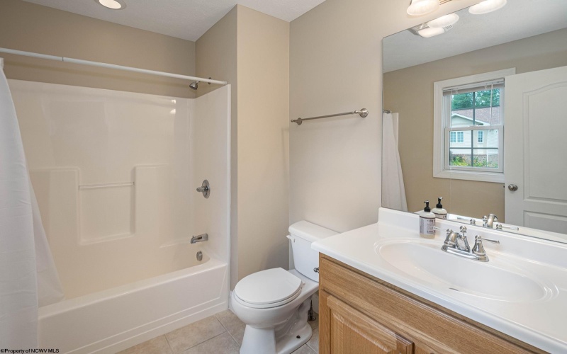 306 Villa View Drive, Morgantown, West Virginia 26505, 4 Bedrooms Bedrooms, 7 Rooms Rooms,4 BathroomsBathrooms,Single Family Attached,For Sale,Villa View,10158993
