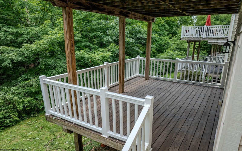 306 Villa View Drive, Morgantown, West Virginia 26505, 4 Bedrooms Bedrooms, 7 Rooms Rooms,4 BathroomsBathrooms,Single Family Attached,For Sale,Villa View,10158993