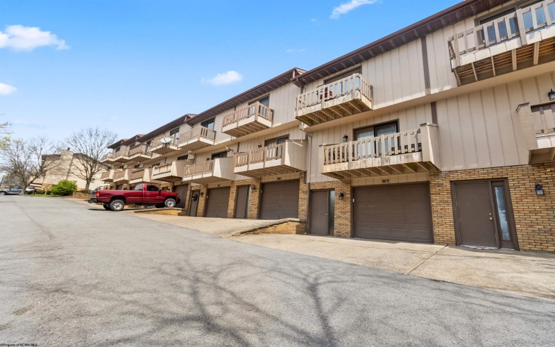 1224 Van Voorhis Road, Morgantown, West Virginia 26505, 2 Bedrooms Bedrooms, 4 Rooms Rooms,1 BathroomBathrooms,Single Family Attached,For Sale,Van Voorhis,10158997