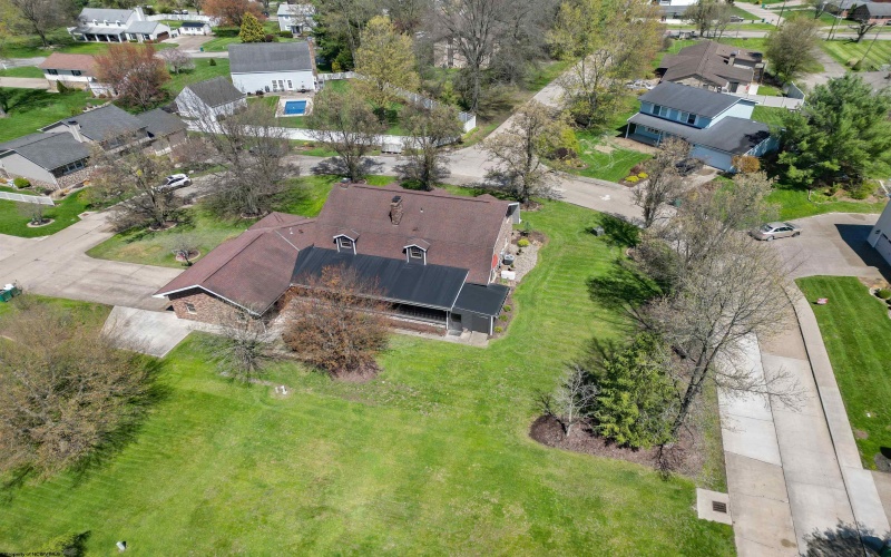 17 Garden Circle, Bridgeport, West Virginia 26330, 3 Bedrooms Bedrooms, 10 Rooms Rooms,3 BathroomsBathrooms,Single Family Detached,For Sale,Garden,10158989