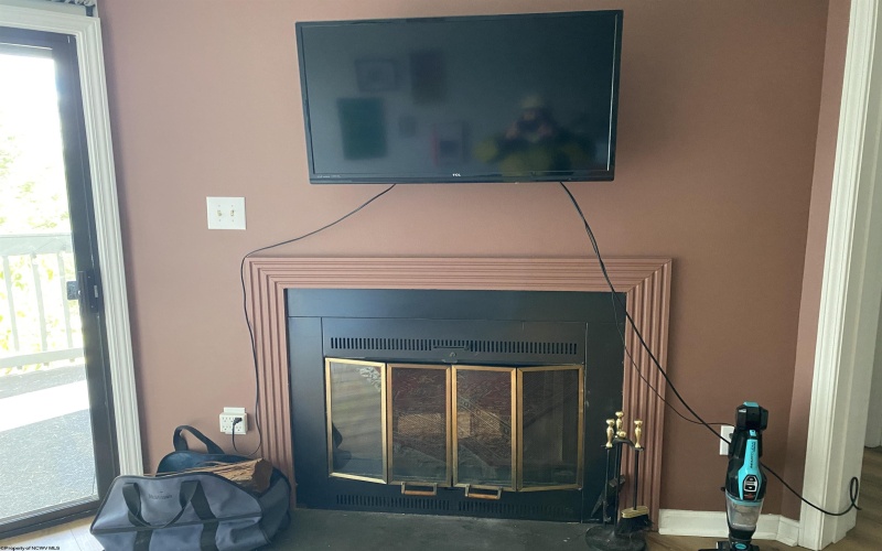 31 Beech Lodge Court, Davis, West Virginia 26260, 1 Bedroom Bedrooms, 4 Rooms Rooms,1 BathroomBathrooms,Single Family Attached,For Sale,Beech Lodge,10159027