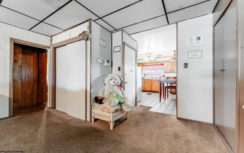 1511 Edgeway Drive, Fairmont, West Virginia 26554, 3 Bedrooms Bedrooms, 7 Rooms Rooms,1 BathroomBathrooms,Single Family Detached,For Sale,Edgeway,10159025