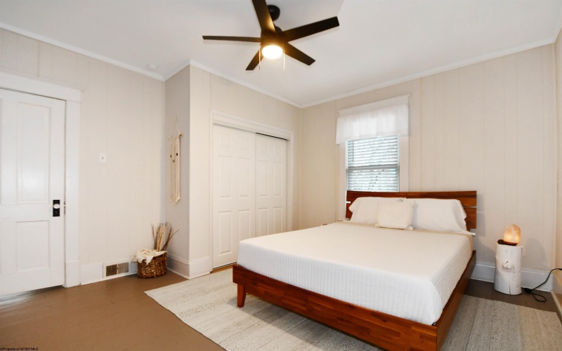 212 Concord Street, Clarksburg, West Virginia 26301, 3 Bedrooms Bedrooms, 7 Rooms Rooms,1 BathroomBathrooms,Single Family Detached,For Sale,Concord,10159010