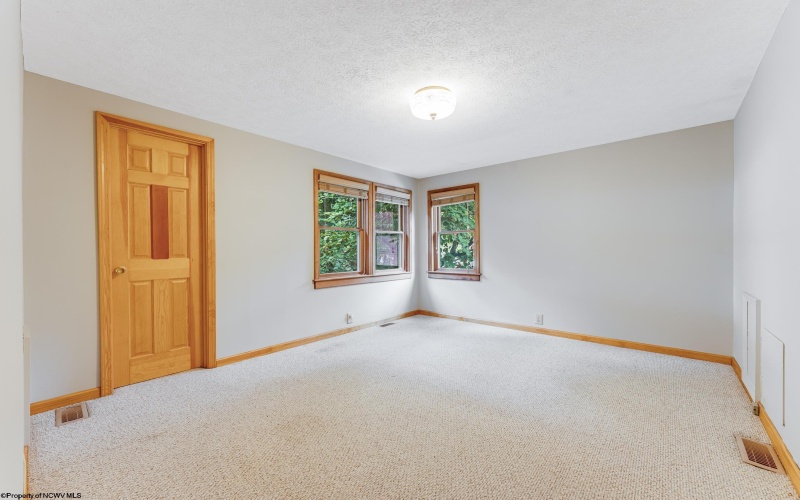 744 Augusta Avenue, Morgantown, West Virginia 26501, 4 Bedrooms Bedrooms, 8 Rooms Rooms,3 BathroomsBathrooms,Single Family Detached,For Sale,Augusta,10159037