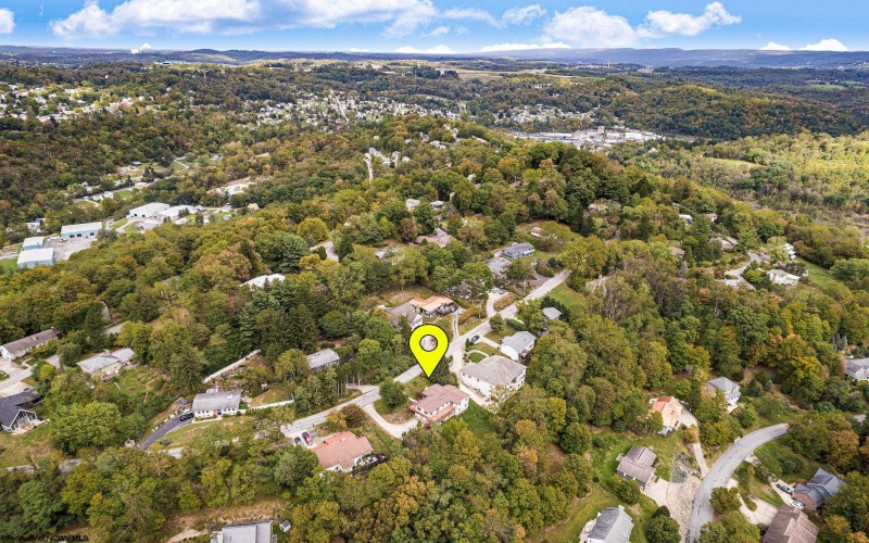 744 Augusta Avenue, Morgantown, West Virginia 26501, 4 Bedrooms Bedrooms, 8 Rooms Rooms,3 BathroomsBathrooms,Single Family Detached,For Sale,Augusta,10159037