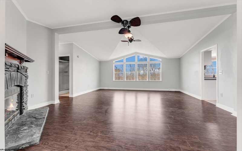 67 Longhorn Lane, Morgantown, West Virginia 26508, 3 Bedrooms Bedrooms, 10 Rooms Rooms,3 BathroomsBathrooms,Single Family Detached,For Sale,Longhorn,10159030