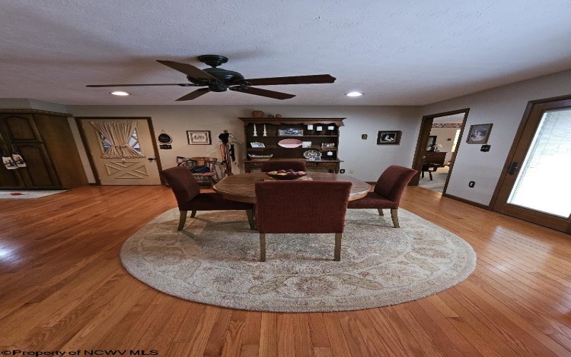 127 FAIRLAWN Drive, Buckhannon, West Virginia 26201, 3 Bedrooms Bedrooms, 6 Rooms Rooms,2 BathroomsBathrooms,Single Family Detached,For Sale,FAIRLAWN,10159040