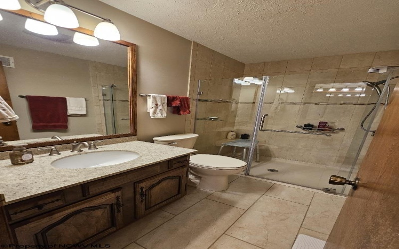127 FAIRLAWN Drive, Buckhannon, West Virginia 26201, 3 Bedrooms Bedrooms, 6 Rooms Rooms,2 BathroomsBathrooms,Single Family Detached,For Sale,FAIRLAWN,10159040