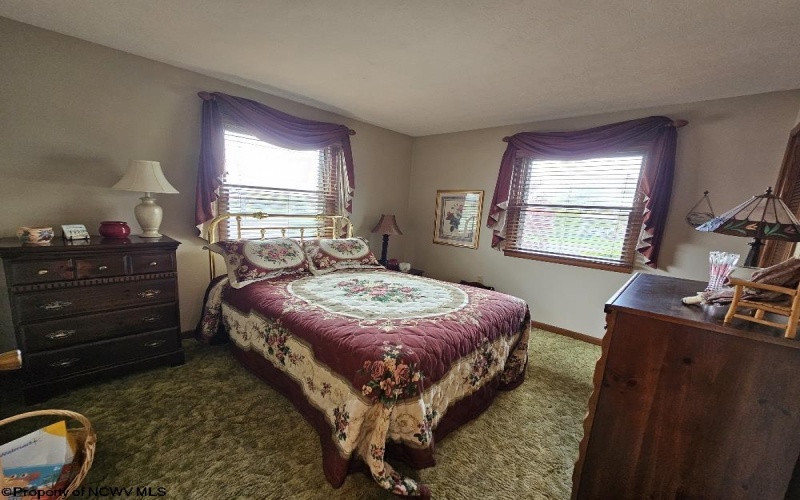 127 FAIRLAWN Drive, Buckhannon, West Virginia 26201, 3 Bedrooms Bedrooms, 6 Rooms Rooms,2 BathroomsBathrooms,Single Family Detached,For Sale,FAIRLAWN,10159040