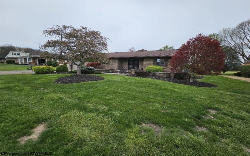 127 FAIRLAWN Drive, Buckhannon, West Virginia 26201, 3 Bedrooms Bedrooms, 6 Rooms Rooms,2 BathroomsBathrooms,Single Family Detached,For Sale,FAIRLAWN,10159040