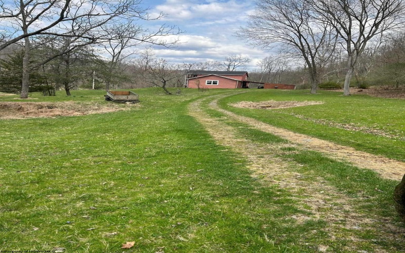 5189 Vadis Road, Alum Bridge, West Virginia 26321, 4 Bedrooms Bedrooms, 7 Rooms Rooms,3 BathroomsBathrooms,Single Family Detached,For Sale,Vadis,10148420