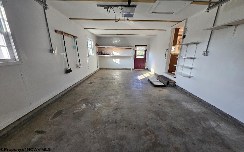 124 FAIRLAWN Drive, Buckhannon, West Virginia 26201, 2 Bedrooms Bedrooms, 5 Rooms Rooms,2 BathroomsBathrooms,Single Family Detached,For Sale,FAIRLAWN,10159062