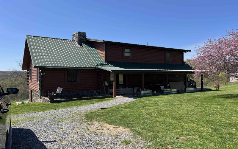 355 Bennett Road, Philippi, West Virginia 26416, 4 Bedrooms Bedrooms, 7 Rooms Rooms,2 BathroomsBathrooms,Single Family Detached,For Sale,Bennett,10159051