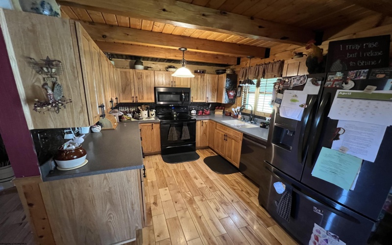355 Bennett Road, Philippi, West Virginia 26416, 4 Bedrooms Bedrooms, 7 Rooms Rooms,2 BathroomsBathrooms,Single Family Detached,For Sale,Bennett,10159051