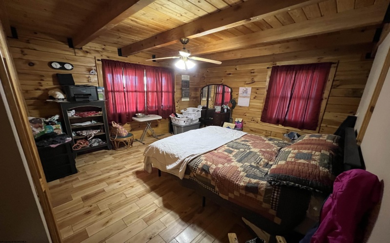 355 Bennett Road, Philippi, West Virginia 26416, 4 Bedrooms Bedrooms, 7 Rooms Rooms,2 BathroomsBathrooms,Single Family Detached,For Sale,Bennett,10159051