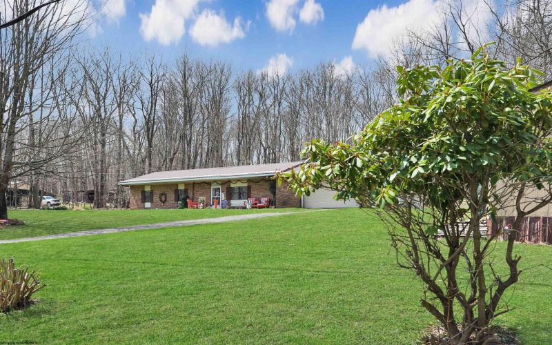 3935 Cranesville Road, Terra Alta, West Virginia 26764, 3 Bedrooms Bedrooms, 5 Rooms Rooms,1 BathroomBathrooms,Single Family Detached,For Sale,Cranesville,10159109