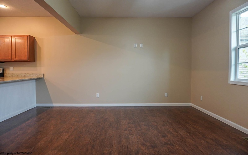 3 Tall Grass Lane, Morgantown, West Virginia 26505, 2 Bedrooms Bedrooms, 5 Rooms Rooms,2 BathroomsBathrooms,Single Family Attached,For Sale,Tall Grass,10159103