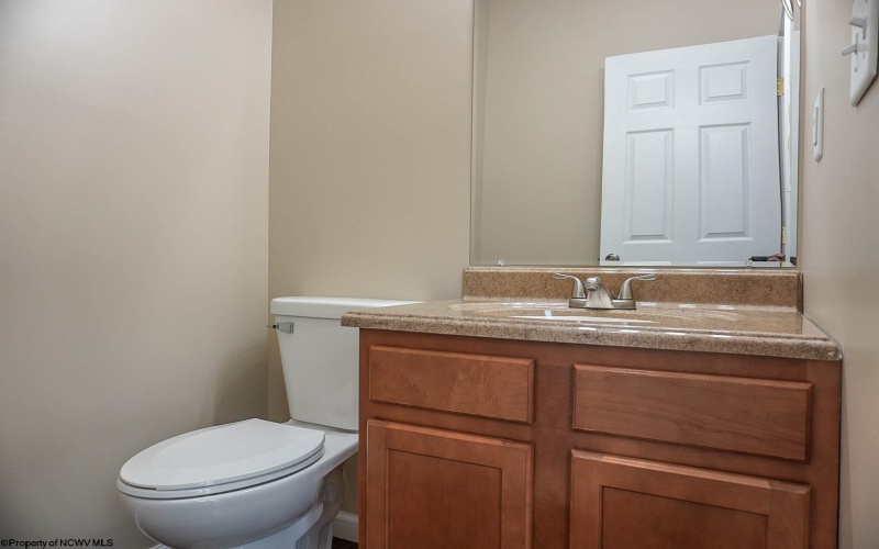 3 Tall Grass Lane, Morgantown, West Virginia 26505, 2 Bedrooms Bedrooms, 5 Rooms Rooms,2 BathroomsBathrooms,Single Family Attached,For Sale,Tall Grass,10159103
