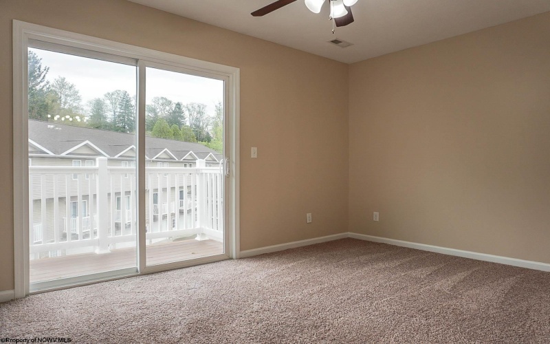 3 Tall Grass Lane, Morgantown, West Virginia 26505, 2 Bedrooms Bedrooms, 5 Rooms Rooms,2 BathroomsBathrooms,Single Family Attached,For Sale,Tall Grass,10159103