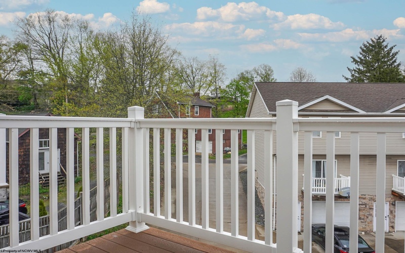 3 Tall Grass Lane, Morgantown, West Virginia 26505, 2 Bedrooms Bedrooms, 5 Rooms Rooms,2 BathroomsBathrooms,Single Family Attached,For Sale,Tall Grass,10159103