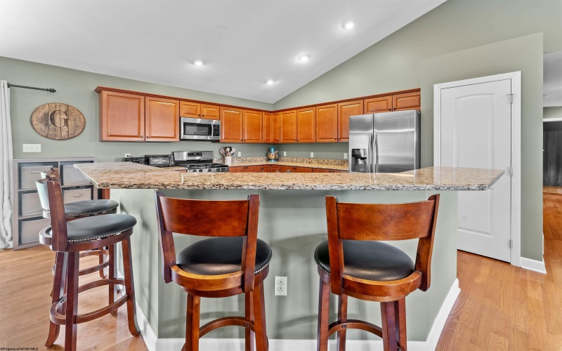 22 Sundance Drive, Morgantown, West Virginia 26508, 3 Bedrooms Bedrooms, 8 Rooms Rooms,3 BathroomsBathrooms,Single Family Detached,For Sale,Sundance,10159100