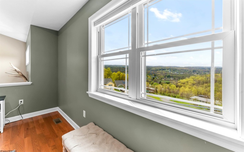 22 Sundance Drive, Morgantown, West Virginia 26508, 3 Bedrooms Bedrooms, 8 Rooms Rooms,3 BathroomsBathrooms,Single Family Detached,For Sale,Sundance,10159100