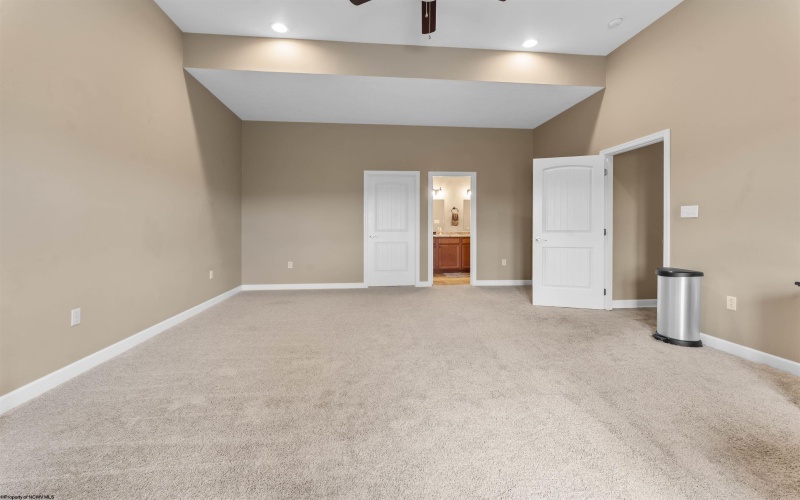 22 Sundance Drive, Morgantown, West Virginia 26508, 3 Bedrooms Bedrooms, 8 Rooms Rooms,3 BathroomsBathrooms,Single Family Detached,For Sale,Sundance,10159100