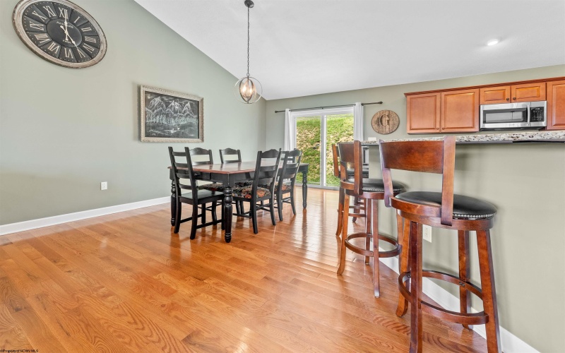 22 Sundance Drive, Morgantown, West Virginia 26508, 3 Bedrooms Bedrooms, 8 Rooms Rooms,3 BathroomsBathrooms,Single Family Detached,For Sale,Sundance,10159100