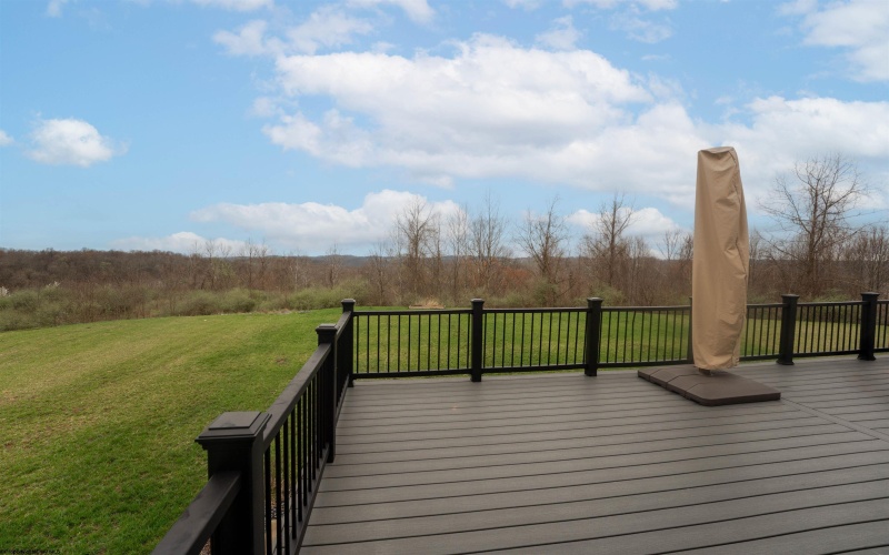 245 Falling Water Lane, Morgantown, West Virginia 26508, 5 Bedrooms Bedrooms, 9 Rooms Rooms,3 BathroomsBathrooms,Single Family Detached,For Sale,Falling Water,10159095