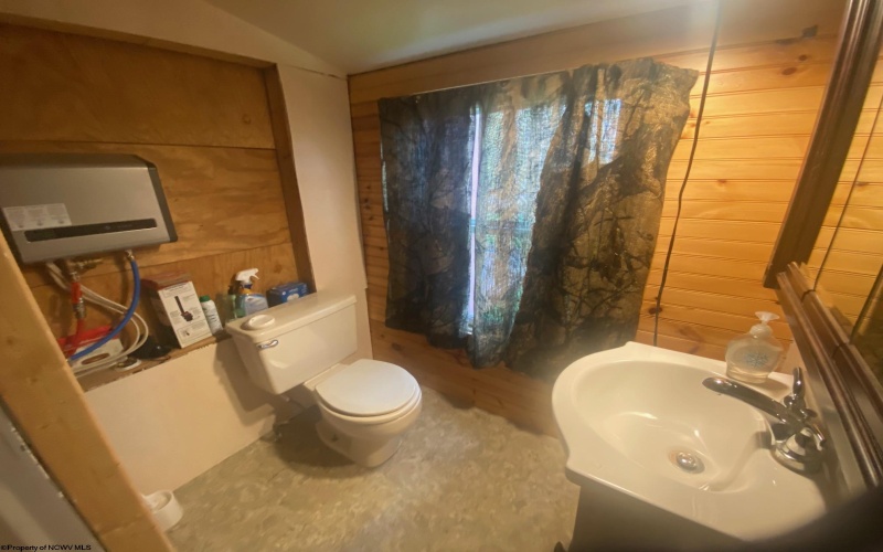 8118 Bemis Road, Bowden, West Virginia 26254, 2 Bedrooms Bedrooms, 3 Rooms Rooms,1 BathroomBathrooms,Single Family Detached,For Sale,Bemis,10159096