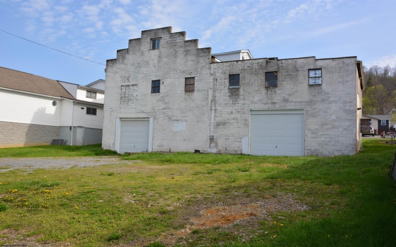 600 Southern Avenue, Stonewood, West Virginia 26301, 2 Bedrooms Bedrooms, 5 Rooms Rooms,1 BathroomBathrooms,Single Family Detached,For Sale,Southern,10159091