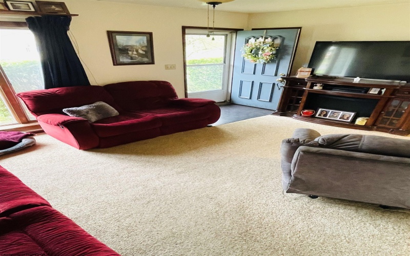 507 Hayhurst Street, Rivesville, West Virginia 26588, 4 Bedrooms Bedrooms, 9 Rooms Rooms,2 BathroomsBathrooms,Single Family Detached,For Sale,Hayhurst,10159092