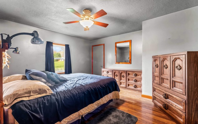 3880 Grafton Road, Morgantown, West Virginia 26508, 2 Bedrooms Bedrooms, 5 Rooms Rooms,1 BathroomBathrooms,Single Family Detached,For Sale,Grafton,10159114