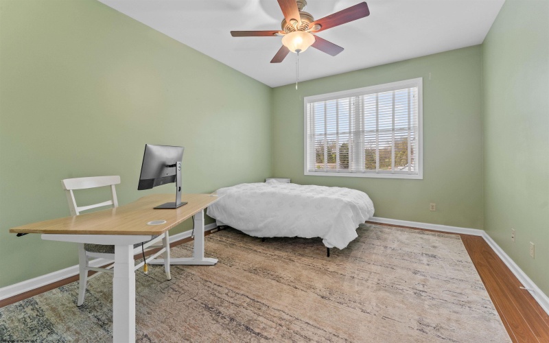 231 Fountain View Drive, Morgantown, West Virginia 26505, 2 Bedrooms Bedrooms, 5 Rooms Rooms,2 BathroomsBathrooms,Single Family Attached,For Sale,Fountain View,10159127