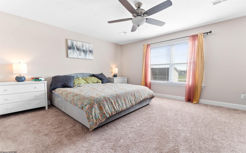205 Red Oak Lane, Morgantown, West Virginia 26501, 3 Bedrooms Bedrooms, 7 Rooms Rooms,2 BathroomsBathrooms,Single Family Attached,For Sale,Red Oak,10159132