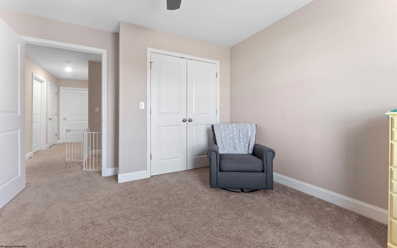 205 Red Oak Lane, Morgantown, West Virginia 26501, 3 Bedrooms Bedrooms, 7 Rooms Rooms,2 BathroomsBathrooms,Single Family Attached,For Sale,Red Oak,10159132