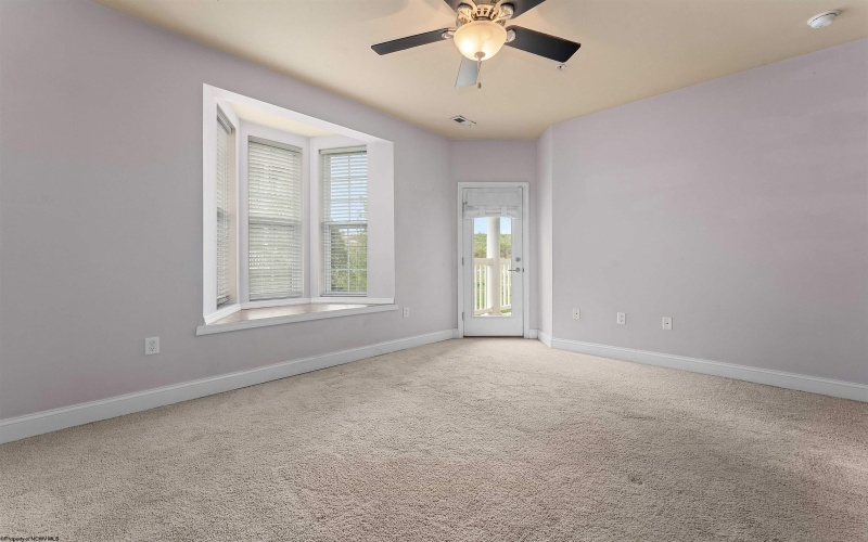 1218 Suncrest Village, Morgantown, West Virginia 26505, 2 Bedrooms Bedrooms, 4 Rooms Rooms,2 BathroomsBathrooms,Single Family Attached,For Sale,Suncrest,10159133