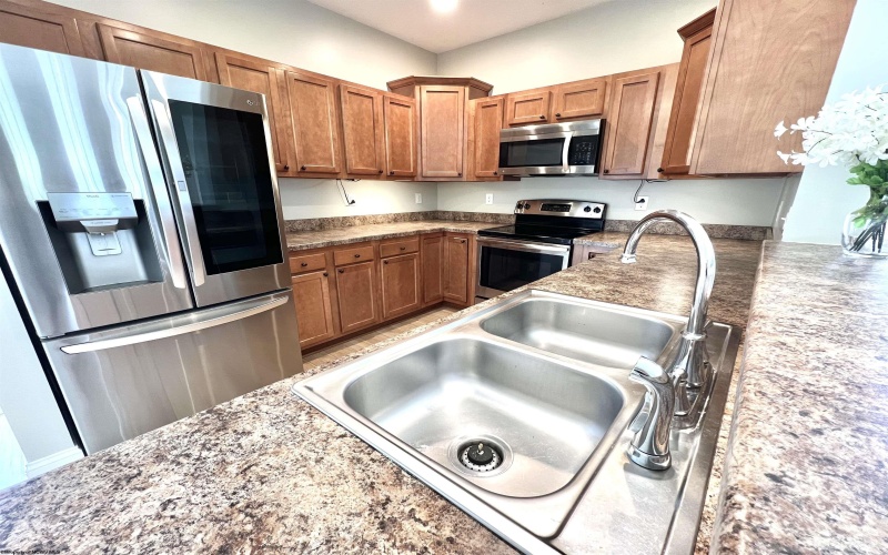 1029 Olivia Way, Morgantown, West Virginia 26508, 3 Bedrooms Bedrooms, 6 Rooms Rooms,2 BathroomsBathrooms,Single Family Detached,For Sale,Olivia,10159126