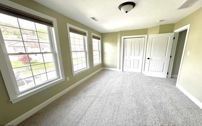 1029 Olivia Way, Morgantown, West Virginia 26508, 3 Bedrooms Bedrooms, 6 Rooms Rooms,2 BathroomsBathrooms,Single Family Detached,For Sale,Olivia,10159126